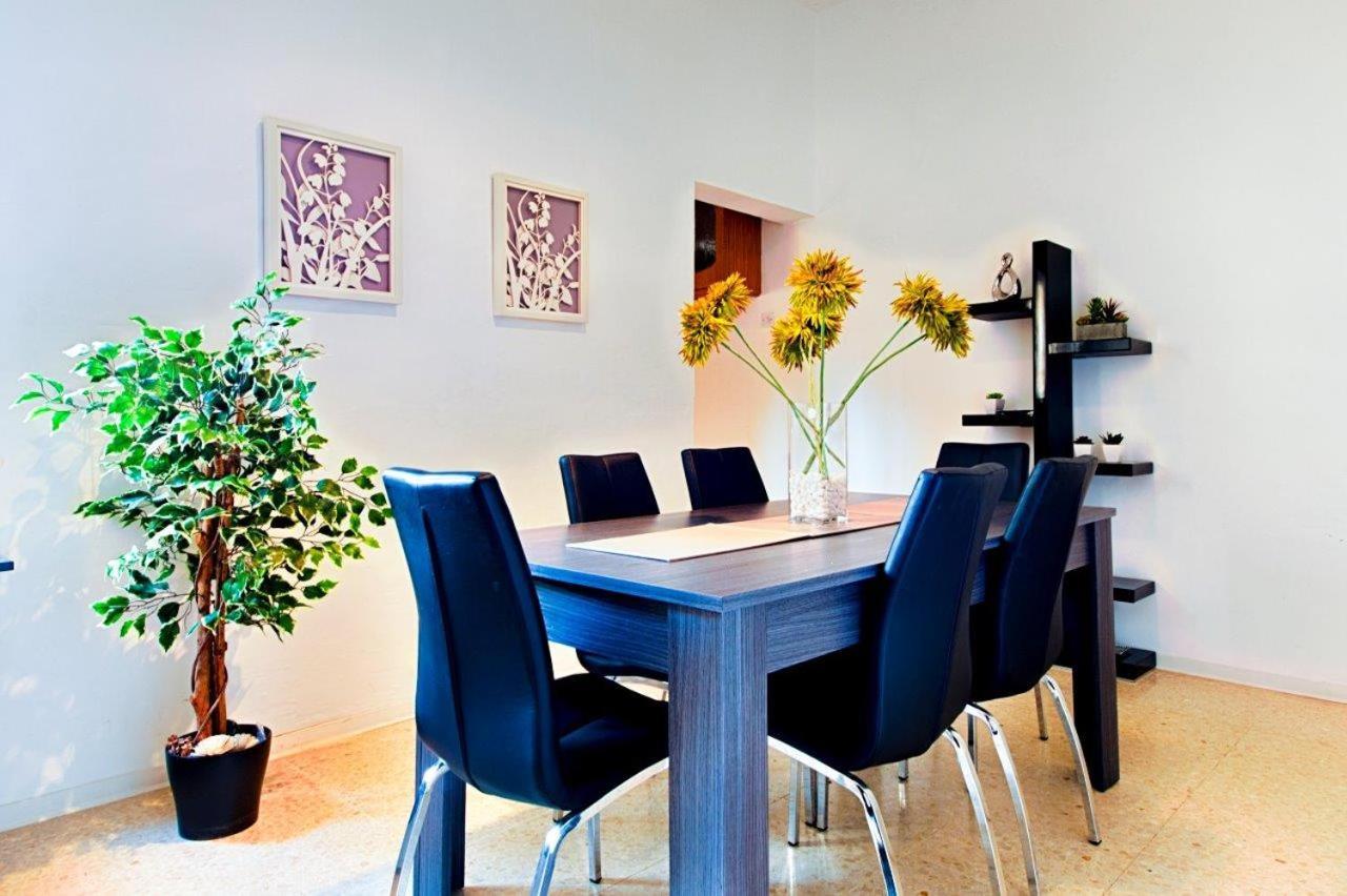 Valletta 2 Bedroom Sleeps 6 Apartment Walking Distance To Centre And The Sea Exterior foto